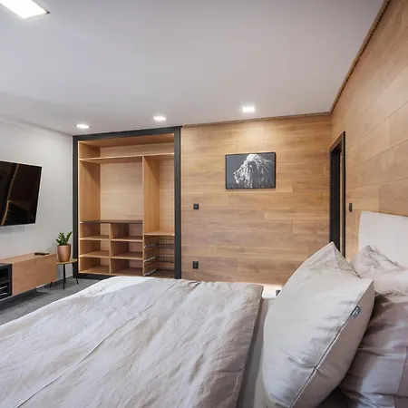 L&o - Oliver 公寓 Zvolenské Nemce