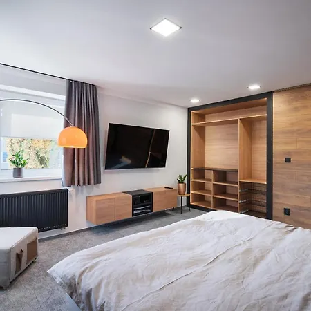 Apartment L&o - Oliver Zvolenske Nemce