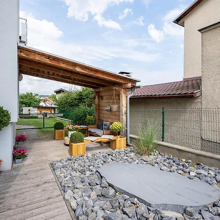 L&o - Oliver 公寓 Zvolenské Nemce